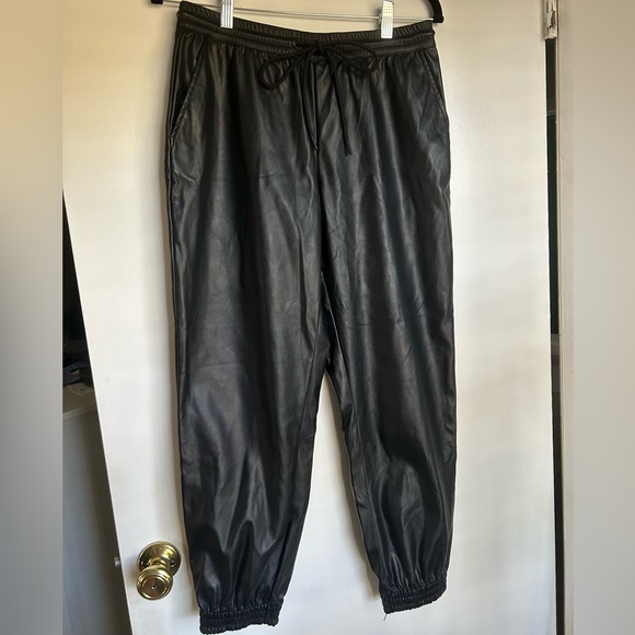 Black drawstring pants - Picture 1 of 4